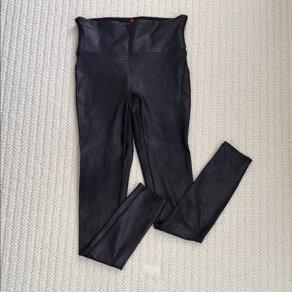 SPANX Black High-Rise faux leather  Shaping Leggings with Red Tag